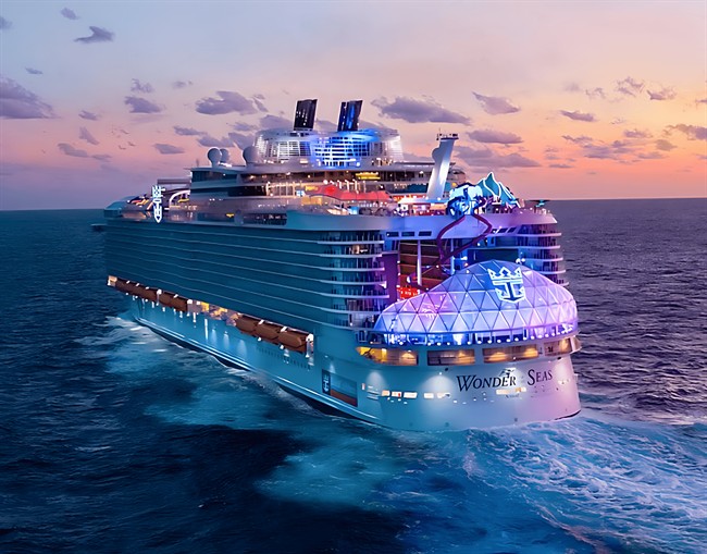 شهرهای شناور؛ داستان کشتی&zwnj;های مسافربری غول&zwnj;پیکر و جهانی که روی آب ساخته شد