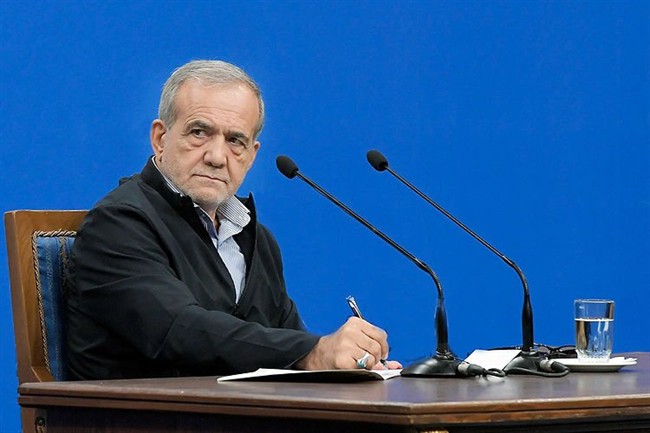 ساختمان سفید - 1404/11/20