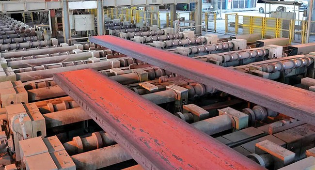 انتخاب 25 پیشنهاد برتر در جشنواره ارتقای بهره‌وری فولاد هرمزگان