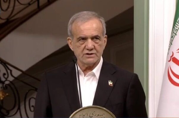 پزشکیان: ما شرمنده مردم هستیم/ آماده ایم‌ صدای مردم‌را بشنویم