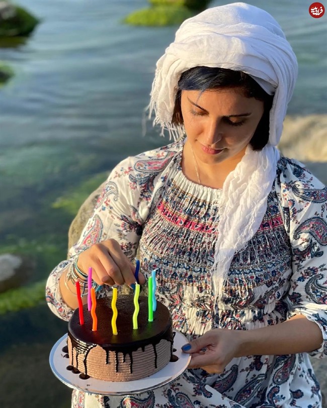 elnazshakerdoost_1624766281_2605050842878681922_279803529