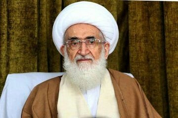 نظر آیت الله نوری همدانی درباره موتورسواری بانوان 
