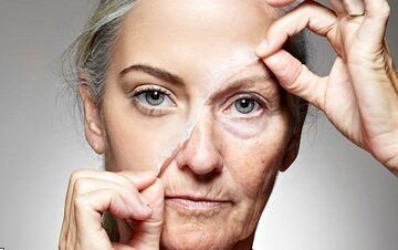 با مصرف این خوراکی ها، همیشه جوان بمانید!