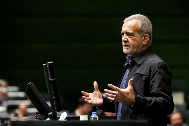 پزشکیان رسماً حقوقش را فاش کرد/من به‌عنوان رئیس‌جمهور هزار دلار دریافت می‌کنم + فیلم