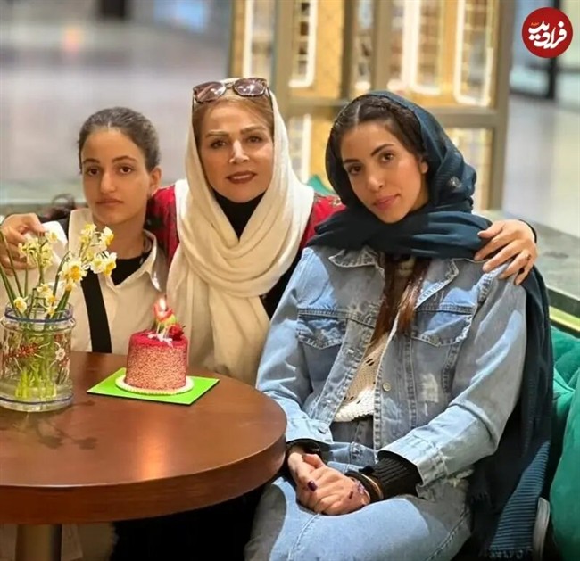 nasrinnakisa_1707950026_3302846671303640453_2300254090_11zon