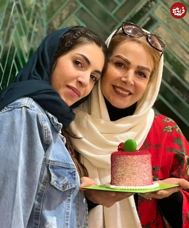 nasrinnakisa_1707950026_3302846671630735288_2300254090_11zon