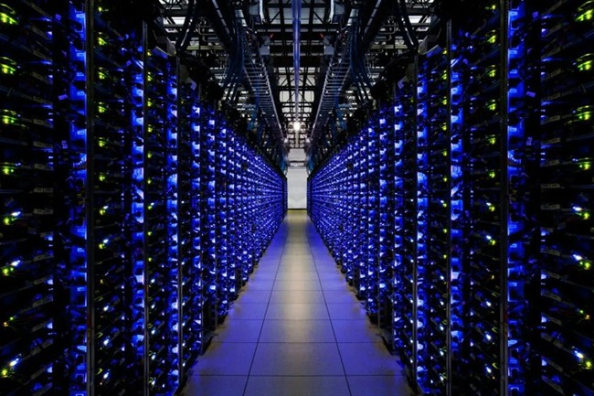 راهکار جدید دانشمند ایرانی، دیتاسنترهای هوش مصنوعی را خنک نگه می‌دارد