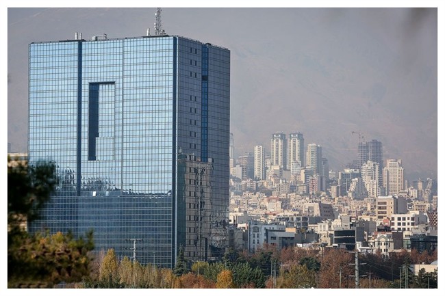 بانک مرکزی: مسئولیت قیمت‌گذاری خودرو با سازمان حمایت است