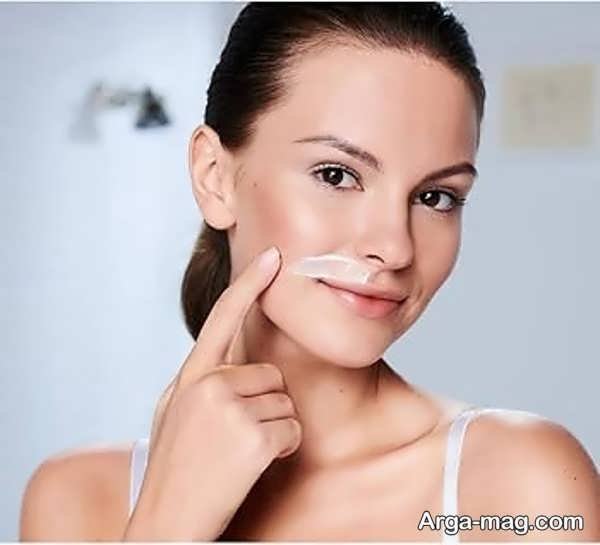 عوارض کرم موبر صورت چیست؟ بررسی کامل خطرات و راه‌های پیشگیری