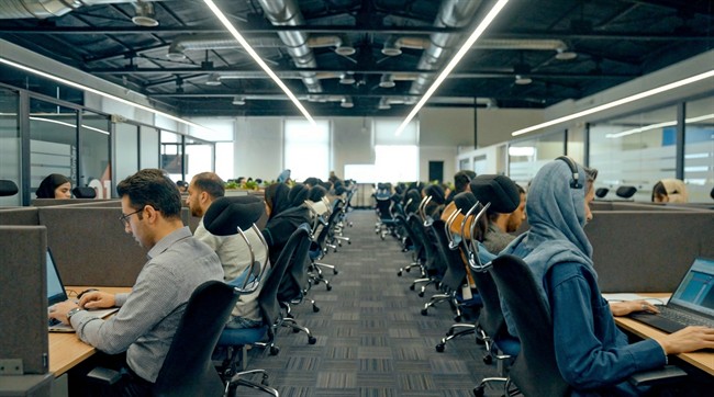 خودرو۴۵ به ایستگاه نوآوری شریف رسید