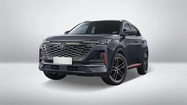 صدی چند می&zwnj;سوزاند؟؛سوالی کوتاه که داستان بزرگ مصرف، مهندسی و جیب راننده را روایت می&zwnj;کند.