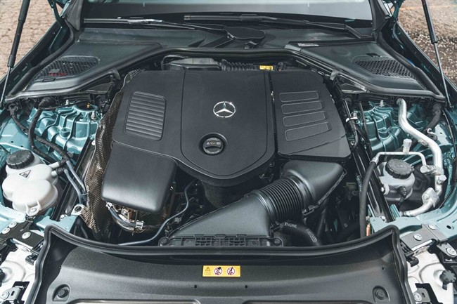 صدی چند می&zwnj;سوزاند؟؛سوالی کوتاه که داستان بزرگ مصرف، مهندسی و جیب راننده را روایت می&zwnj;کند.