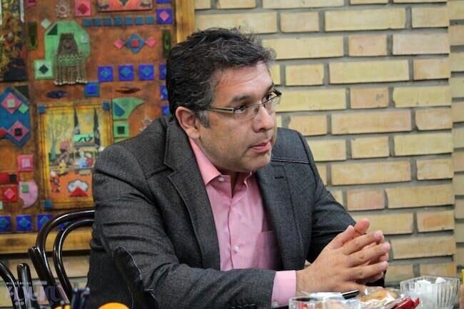 ترامپ و فریب در شطرنج مذاکرات؛ پشت پرده گفتوگوهای ایران و آمریکا/ ابوالفتح: هرلحظه ممکن است اتفاقاتی رخ بدهد/ رسیدن به توافق نیازمند معجزه است!