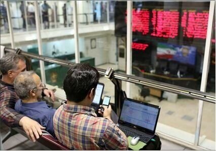 واکنش بورس به تحولات سیاسی ایران و آمریکا/ بازار سرمایه به دلار و طلا باخت