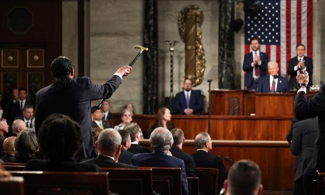 کنگره آمریکا در تدارک رأی‌گیری برای محدود کردن اختیارات جنگی ترامپ علیه ایران