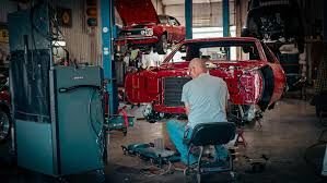 فرصت شغلی برای مکانیک‌های ایرانی در اروپا/ قاره سبز با کمبود تعمیرکار متخصص خودروهای کلاسیک مواجه است