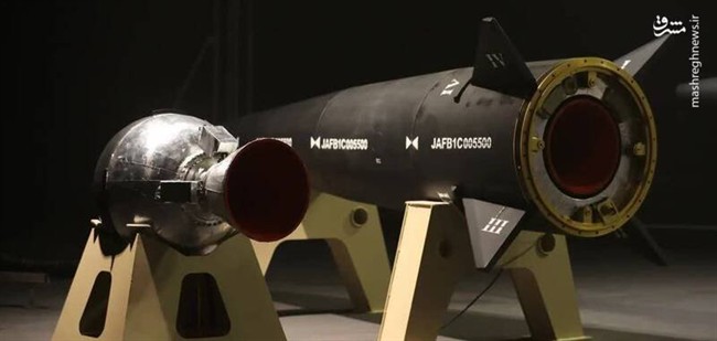 کدام موشک ایرانی ناوهای آمریکا را به قعر دریا می‌فرستد؟/ سپاه مهیای شلیک «هایپرسونیک فتاح» با کلاهک خاص می‌شود +عکس