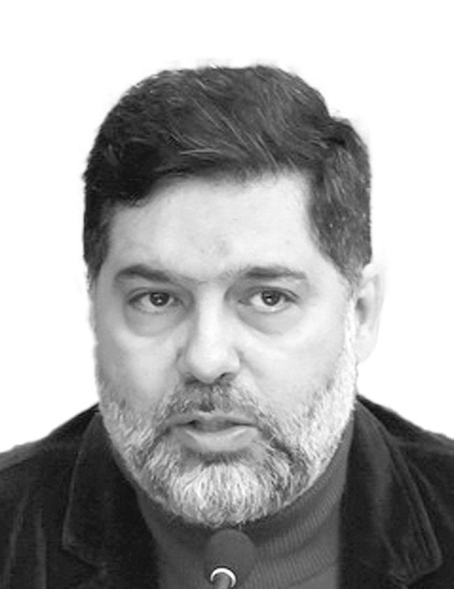 علیرضا نادعلی