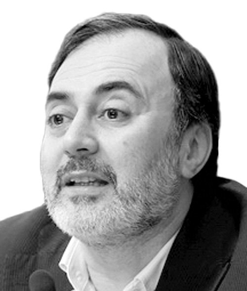 محسن پیرهادی