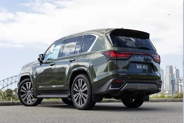 ورود &laquo;مردم عادی&raquo; ممنوع! / قمار ۲۵ میلیارد تومانی شروع شد!