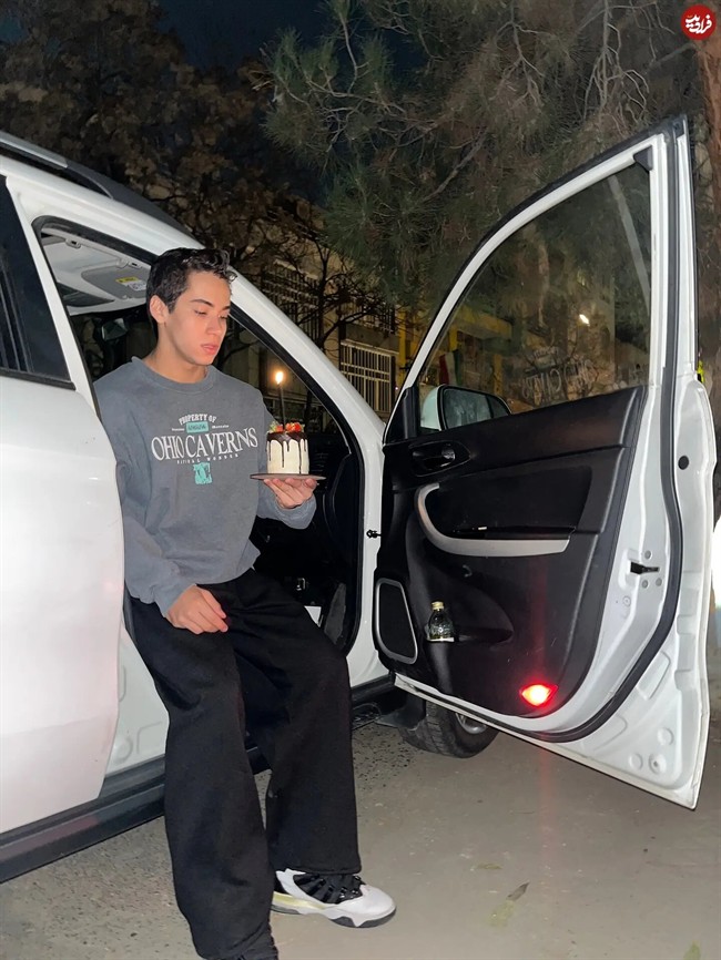 1erfanbarzin_1764087335_3773760546030775724_34614752091