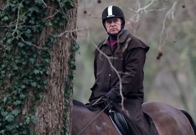 رسوایی پرونده اپستین در انگلیس/ برادر پادشاه چارلز دستگیر شد