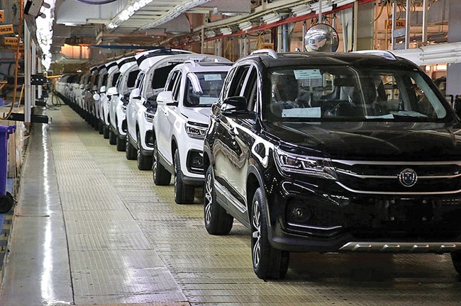  صف انتظار خودرو طولانی شد