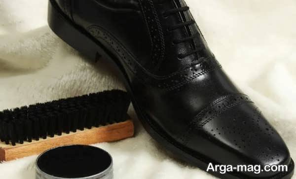  از بین بردن چروک کفش