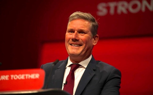 واکنش نخست وزیر انگلیس به مذاکرات ایران و آمریکا/ ایران هرگز نباید قادر به دستیابی به سلاح هسته‌ای باشد