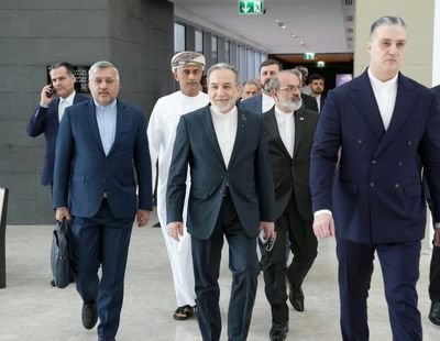 بسته پیشنهادی عراقچی را چه کسی به آمریکا خواهد داد؟/ اورانیوم غنی شده به کدام کشور منتقل می شود؟