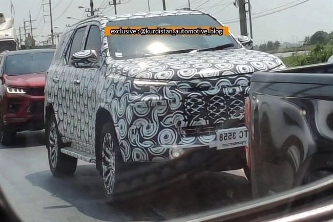 تویوتا هایلوکس 3 ردیفه در راه است