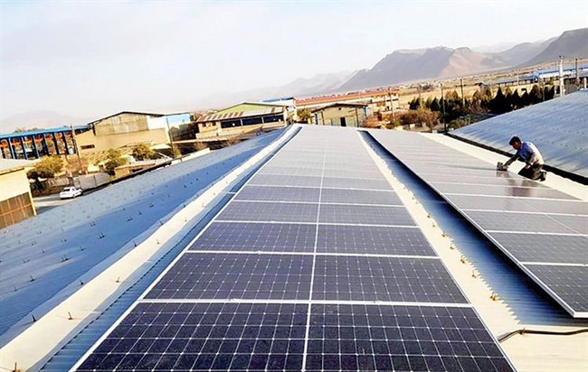 پیوند تعرفه برق صنایع با توسعه تجدیدپذیرها