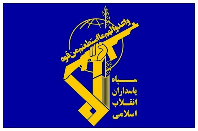 اطلاعیه جدید سپاه/شناورهای آمریکایی با 4 فروند پهپاد در لنگرگاه جبل علی مورد اصابت قرار گرفت