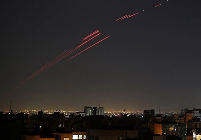 پدافند هوایی در شرق تهران فعال شد