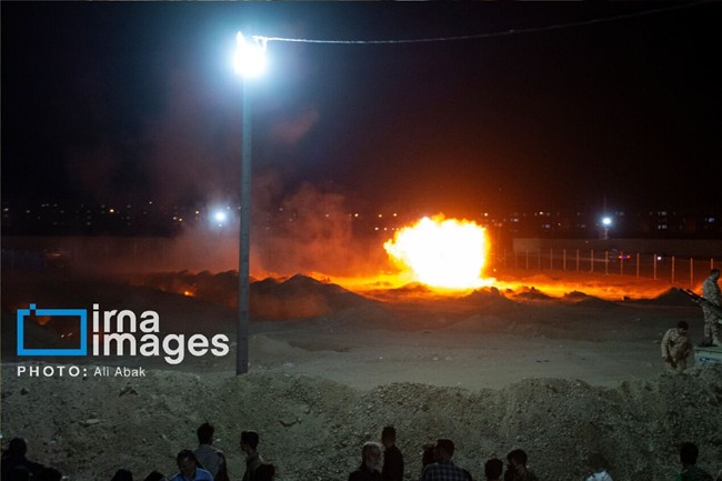 محل برخورد راکت هواپیما در خیابان سعیدی، حوالی میدان آزادی تهران+فیلم