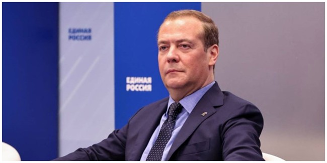  پایگاه‌های آمریکایی قرار بود از شما محافظت کند اما .../ هشدار مدودوف به کشورهای عربی