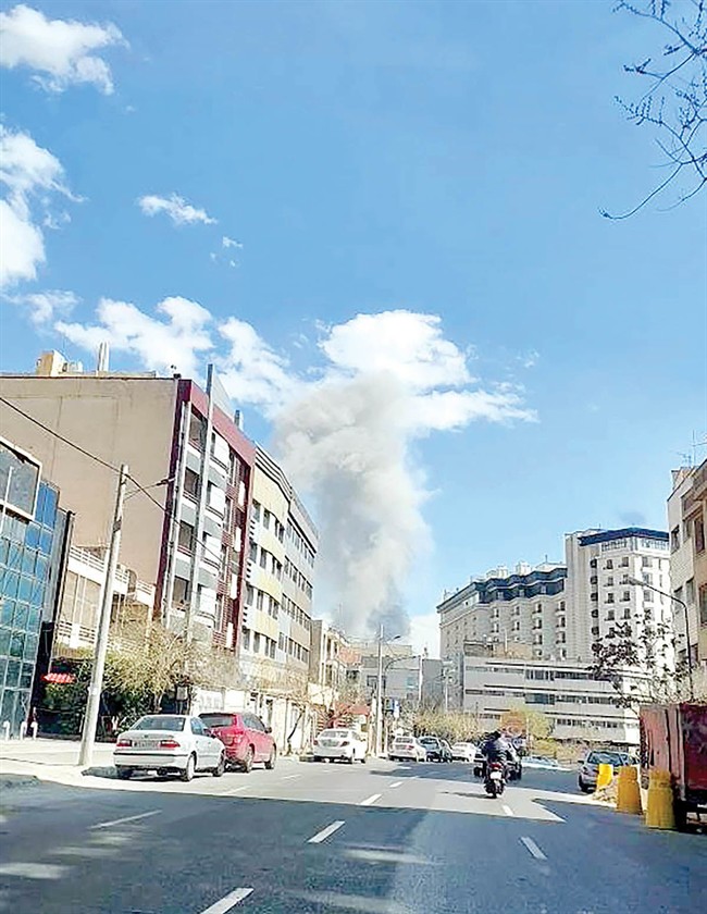 یک روز جنگی در «تهران»