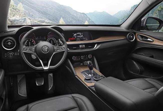 آلفارومئو استلویو / AlfaRomeo Suv