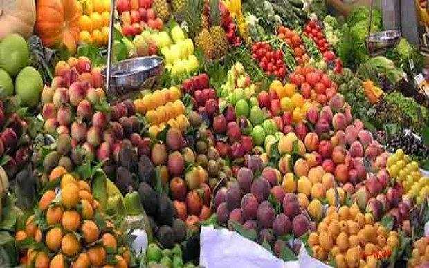عده‌ای مترصد واردات میوه در شب عید هستند
