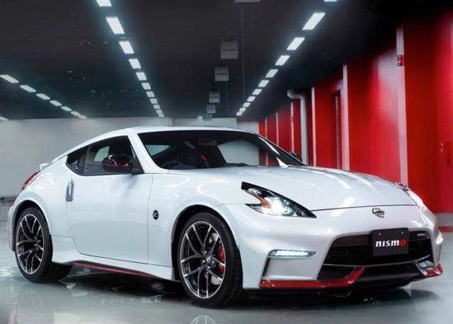 نیسان 370Z