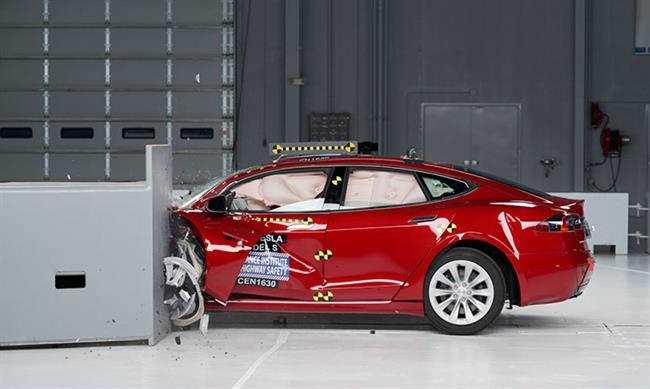 Tesla Model S Crash Test