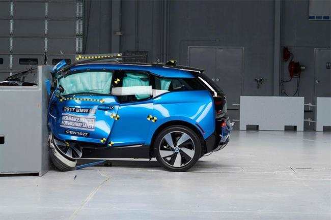 BMW i3 Crash Test