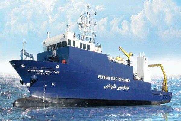 کشتی اقیانوس شناسی «کاوشگر خلیج فارس» به آب انداخته شد
