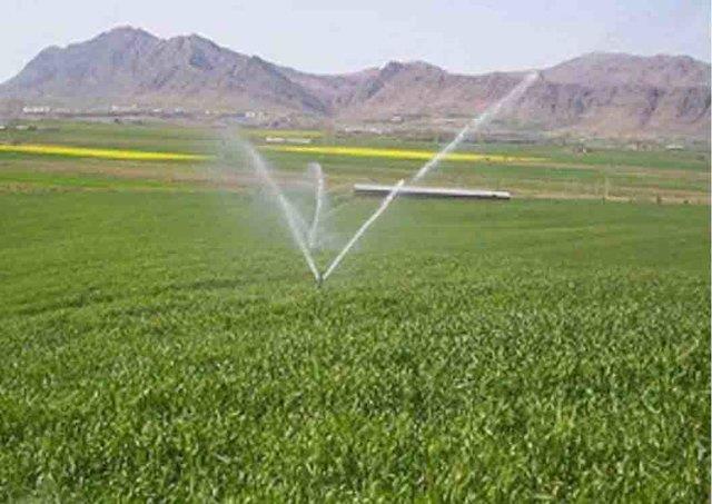 کمبود آب و اشتغال دو چالش کشور است