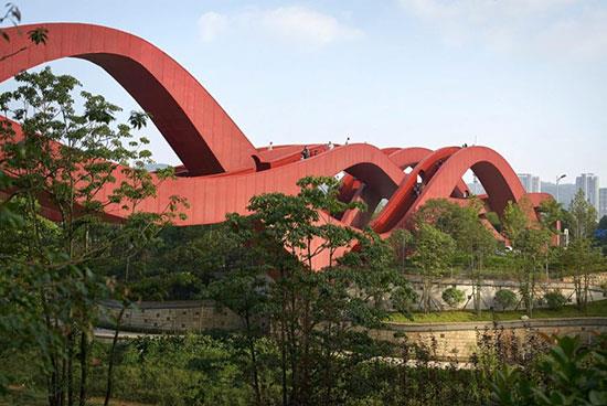«پل گره شانس» در چین؛ پل عابر پیاده ای متشکل از 3 پل در هم تنیده