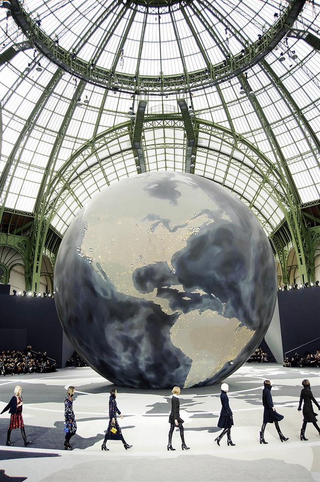 chanel-couture-show