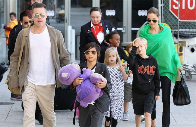  Angelina Jolie, Brad Pitt and children - family facts 