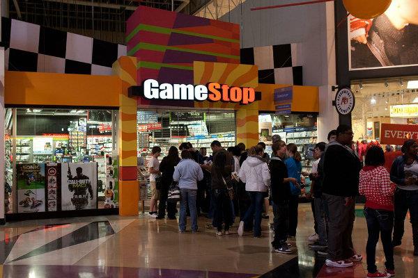 خرده فروشی GameStop و فروشندگانی که بابت دروغگویی به مشتریان تشویق می شوند