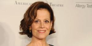 o-SIGOURNEY-WEAVER-facebook-w900-h600