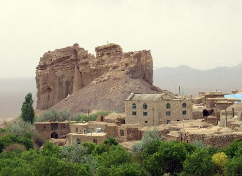 روستای شواز؛ روستایی باستانی در دل کویر